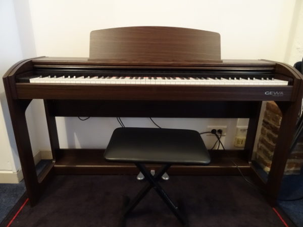 piano numérique Gewa DP 240 - Atelier Occazik