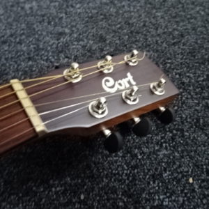 Guitare folk Cort Earth Mini OP - atelier occazik