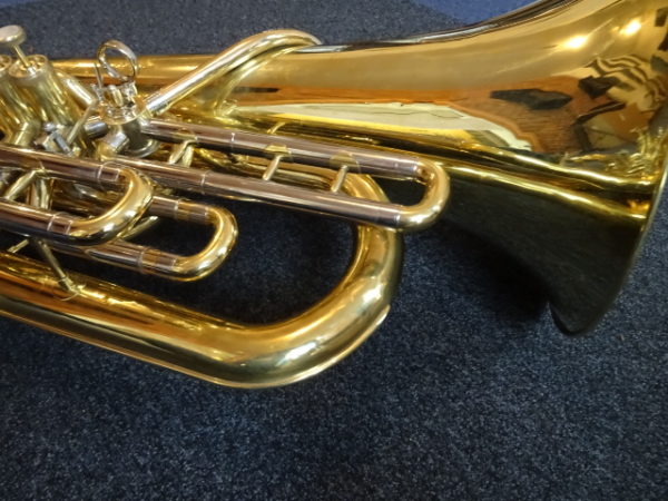 tuba en fa yamaha yfb 621