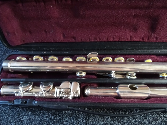Flute on sale yamaha 381