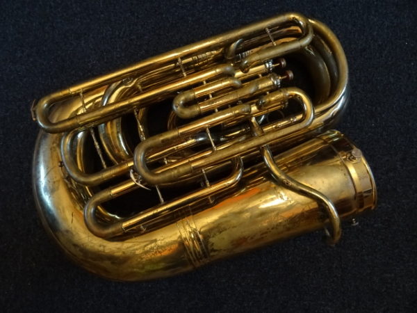 Tuba Conn 24J - atelier occazik