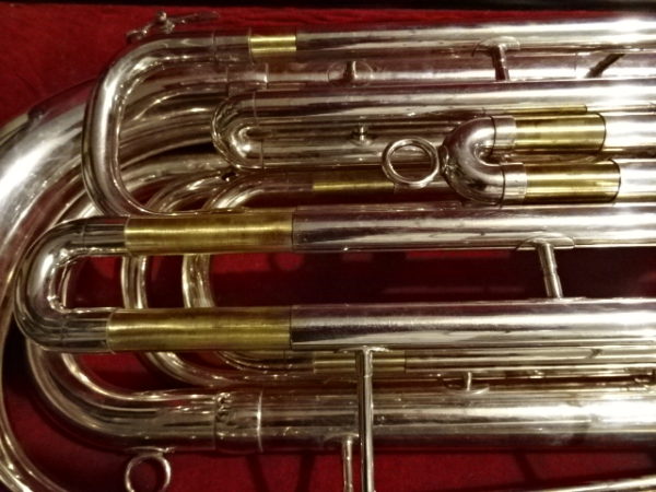 Tuba Besson serie 1000 - atelier occazik