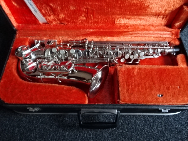 Saxophone Alto Yanagisawa 800 - septembre 2022 (2) Saxophone Alto Yanagisawa 800 - atelier occazik