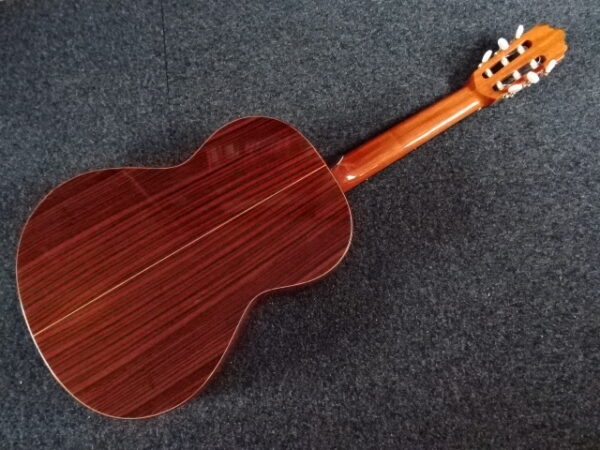 Guitare Alhambra 4P classique