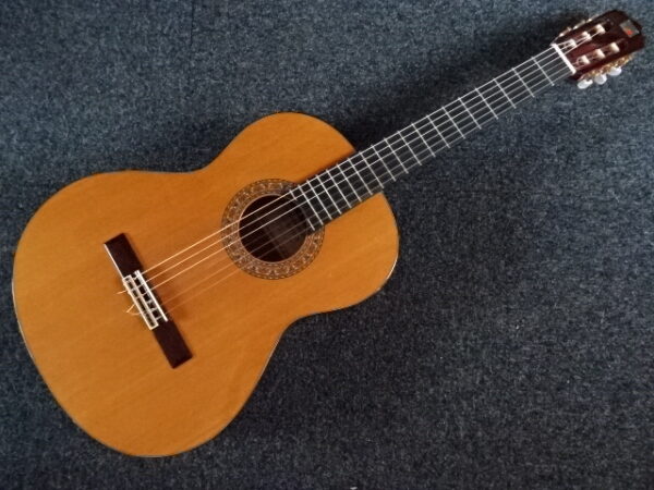 Guitare Alhambra 4P classique