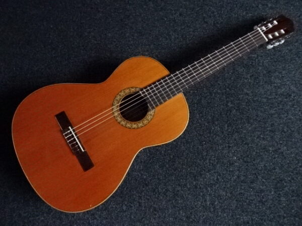 Guitare Classique Esteve 1GR01 - atelier occazik