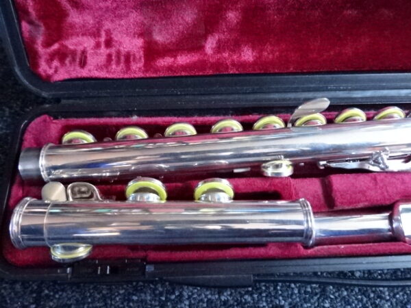 flute Yamaha YFL 281 s2 - atelier occazik