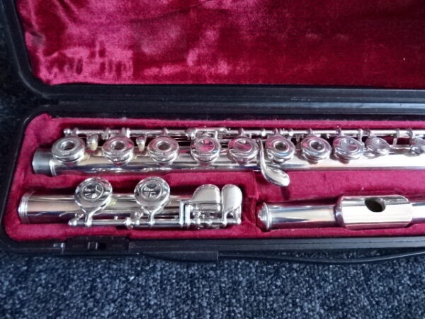 flute Yamaha YFL 281 s2 - atelier occazik