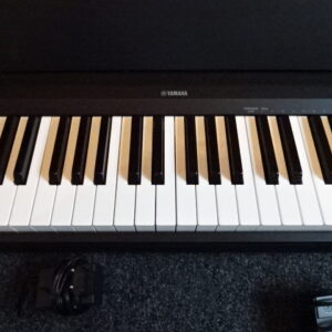 Piano Yamaha P143 - atelier occazik