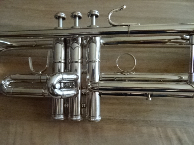 Trompette B&S Challenger 2 argentée - mars 2026 (6) Trompette B&S Challenger 2 argentée - atelier occazik