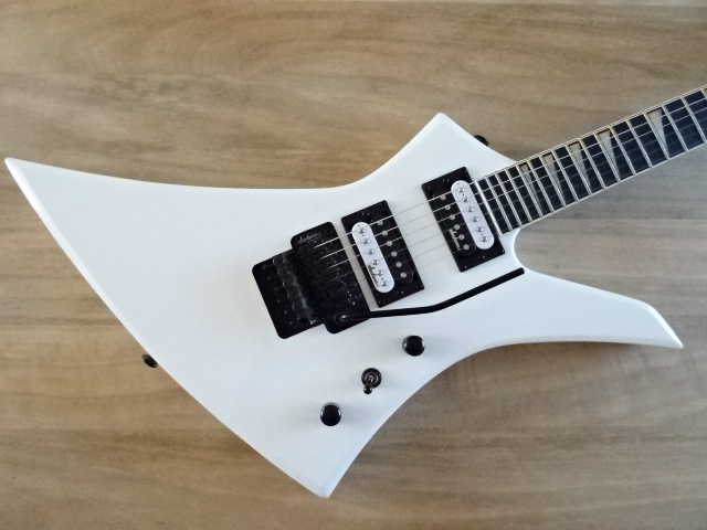 Guitare Jackson Kelly JS32T - depot - avril 2026 (11) Jackson Kelly JS32T snow white - atelier occazik