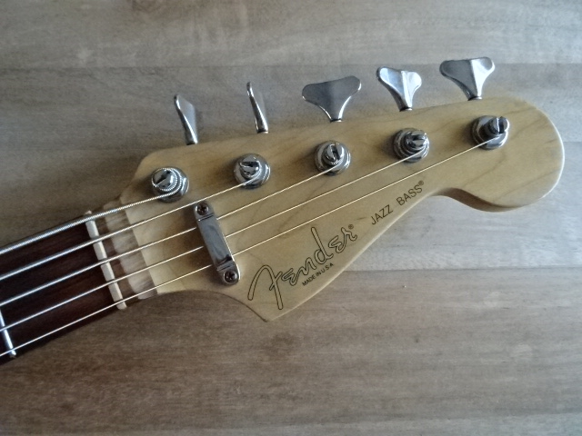 DSC02310 Fender AM STD Jazz Bass 5 - atelier occazik