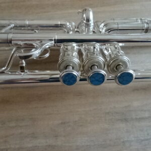 Trompette Couesnon argentée - atelier occazik