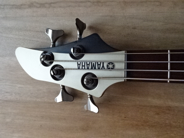 Basse Yamaha RBX 374 - aout 2026 (3) Basse Yamaha RBX 374