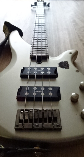Basse Yamaha RBX 374 - aout 2026 (4) Basse Yamaha RBX 374